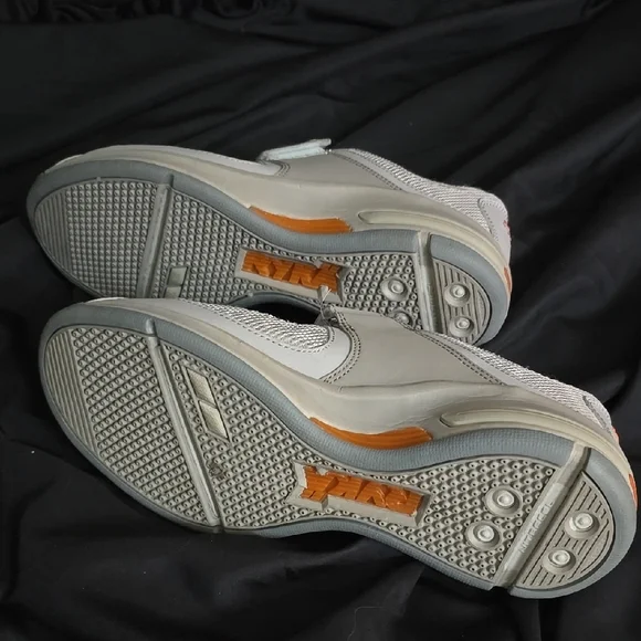 RYKA Gray Athletic Shoes with Textured Fabric - Picture 9 of 9